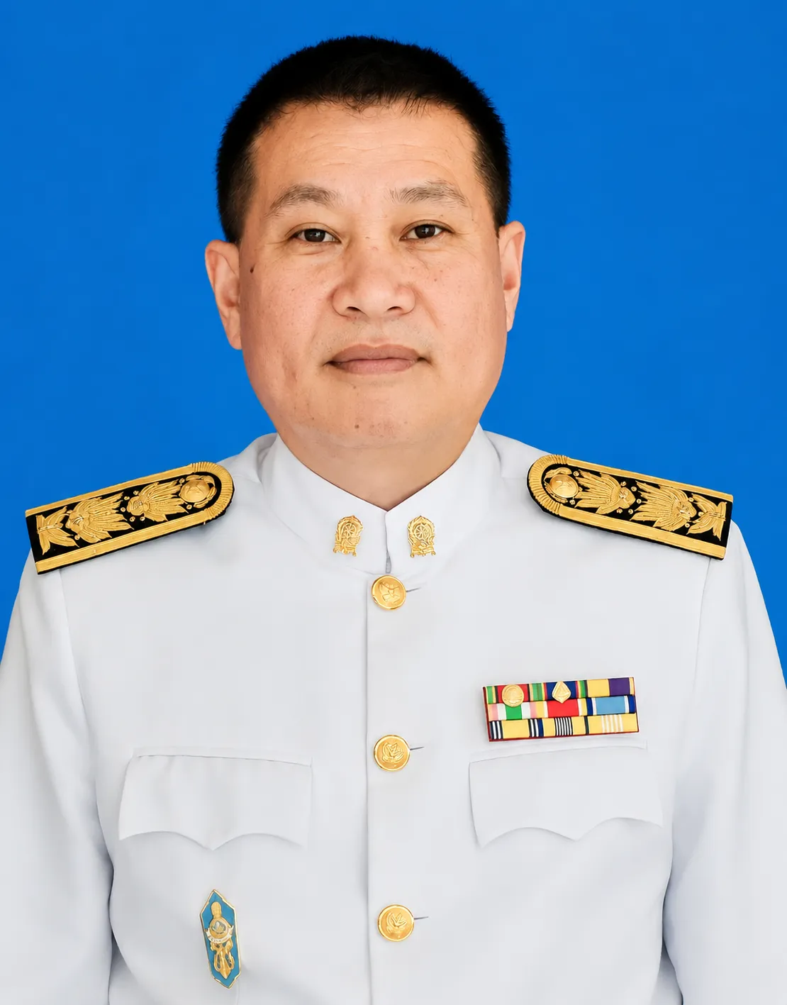 นายนพเก้า ศิริธนะ