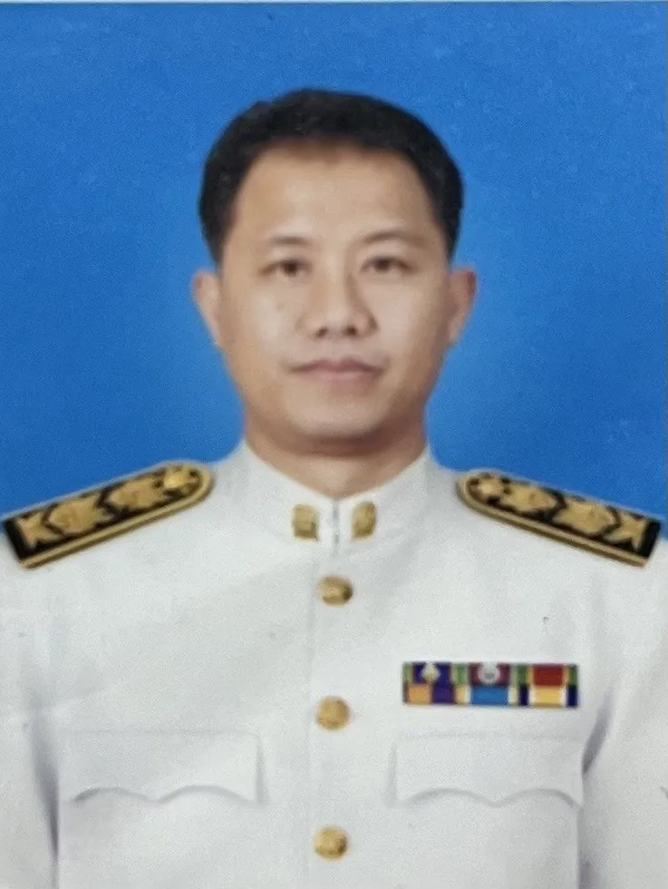 นายวีระพงษ์ ชัยประหลาด